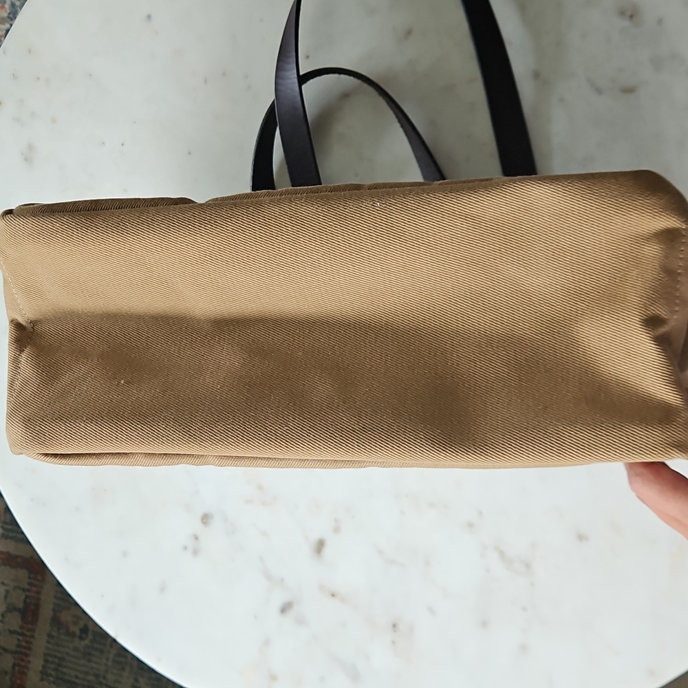 Filson Rugged Twill Zipper Tote Bag - Picture 7 of 14